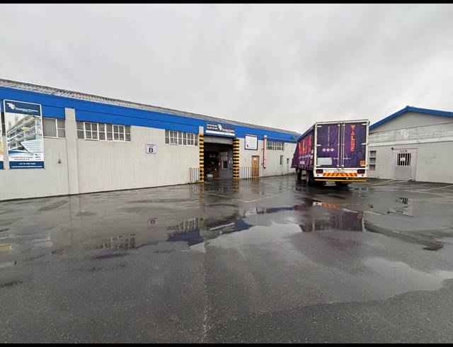 2,356M² WAREHOUSE TO LET IN EPPING INDUSTRIAL